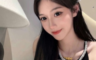 上海龙凤花坛：都市绿肺中的艺术殿堂